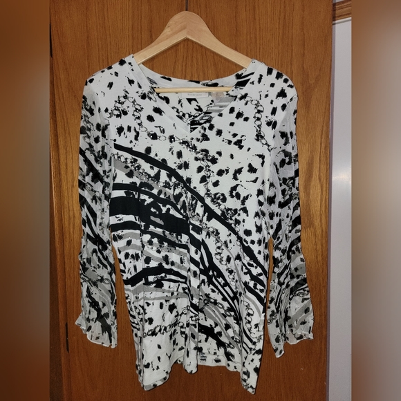 Shirt - Picture 4 of 5